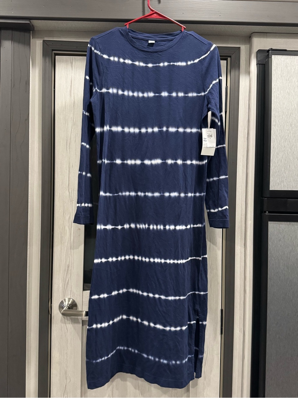 Old Navy Navy & White Long-Sleeve Tie-Dye Midi Dress
